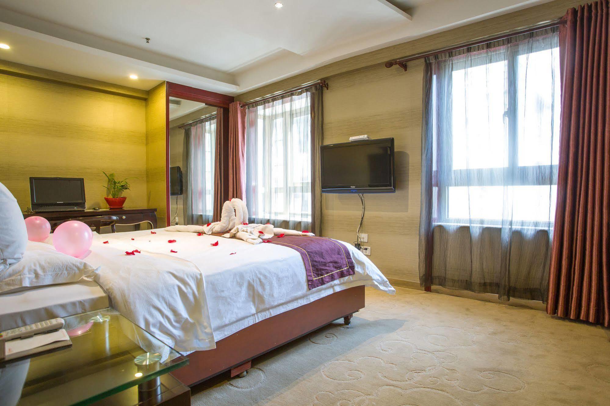 Katie Eastman Hotel Xi'an  Esterno foto
